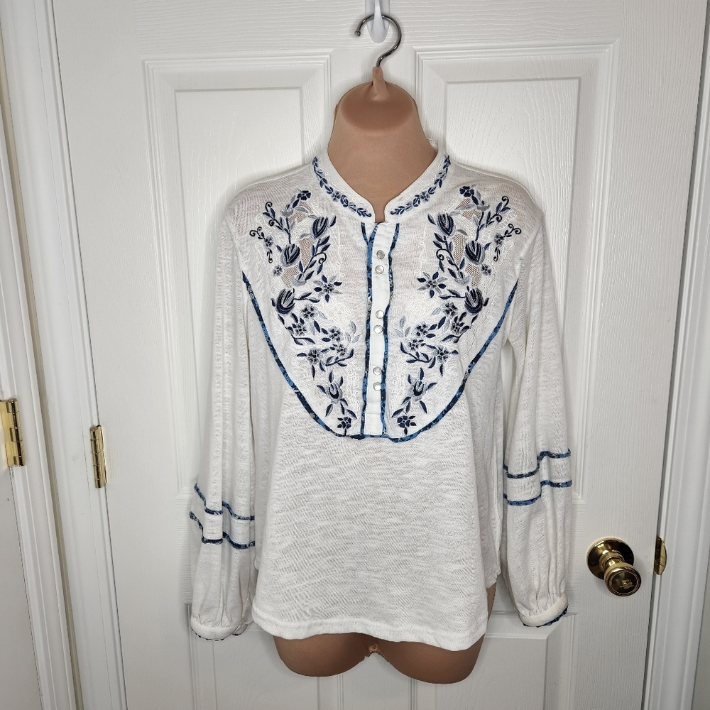Free People shirt boho embroidered balloon sleeves lightweight western